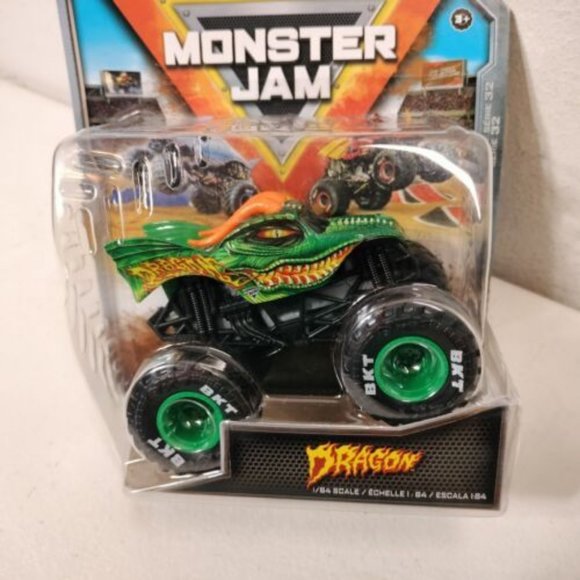 Monster Jam Dragon Truck Green 1/64 Kids Toy Car Series 32 Spin Master 2023 NEW - Picture 3 of 7